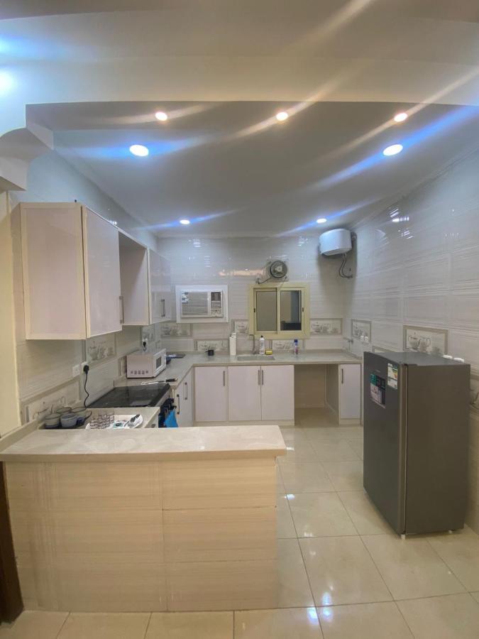 Al Diyafah Apts Medina Bagian luar foto